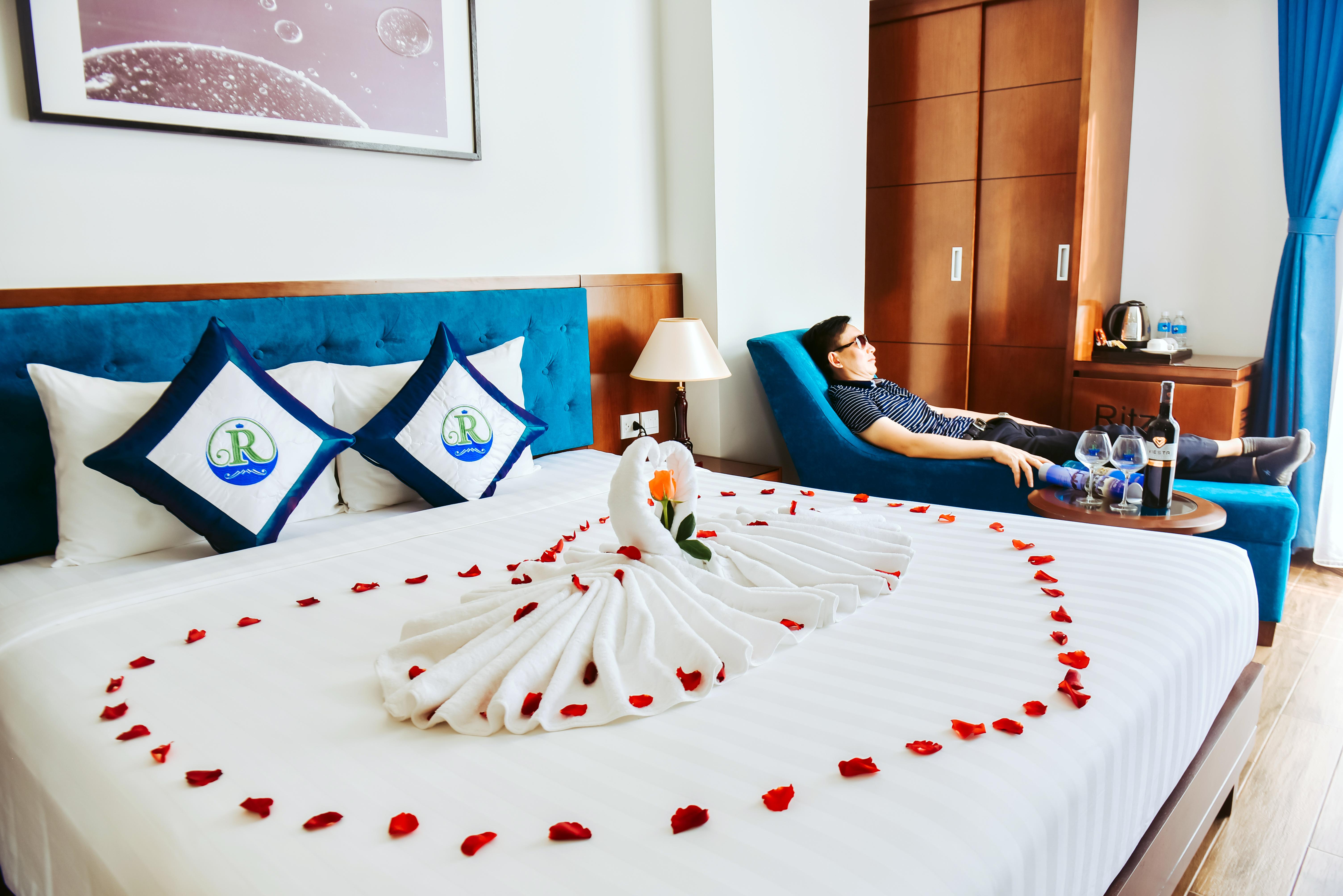 Ritzy Boutique Hotel Da Nang Beach Esterno foto