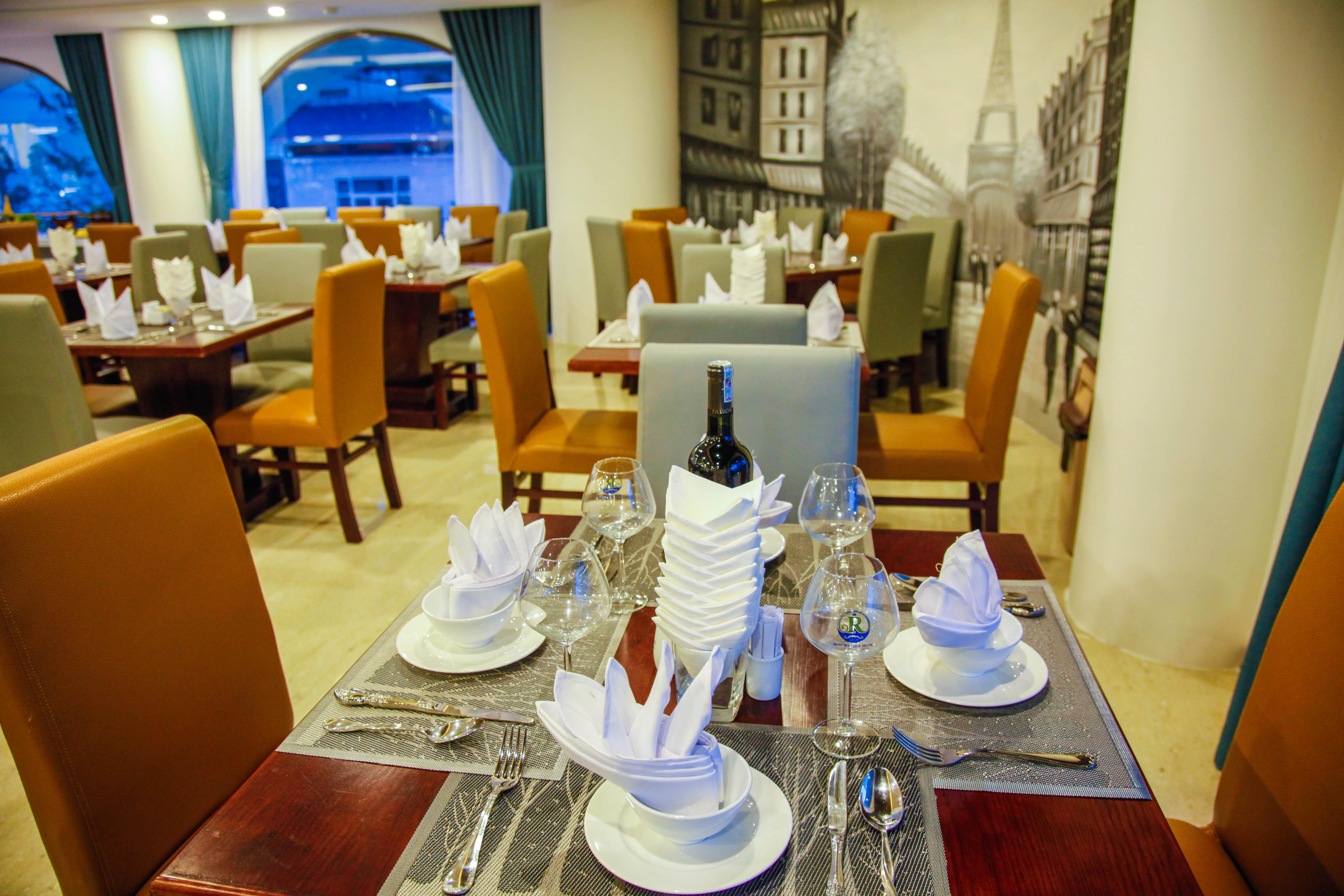 Ritzy Boutique Hotel Da Nang Beach Esterno foto