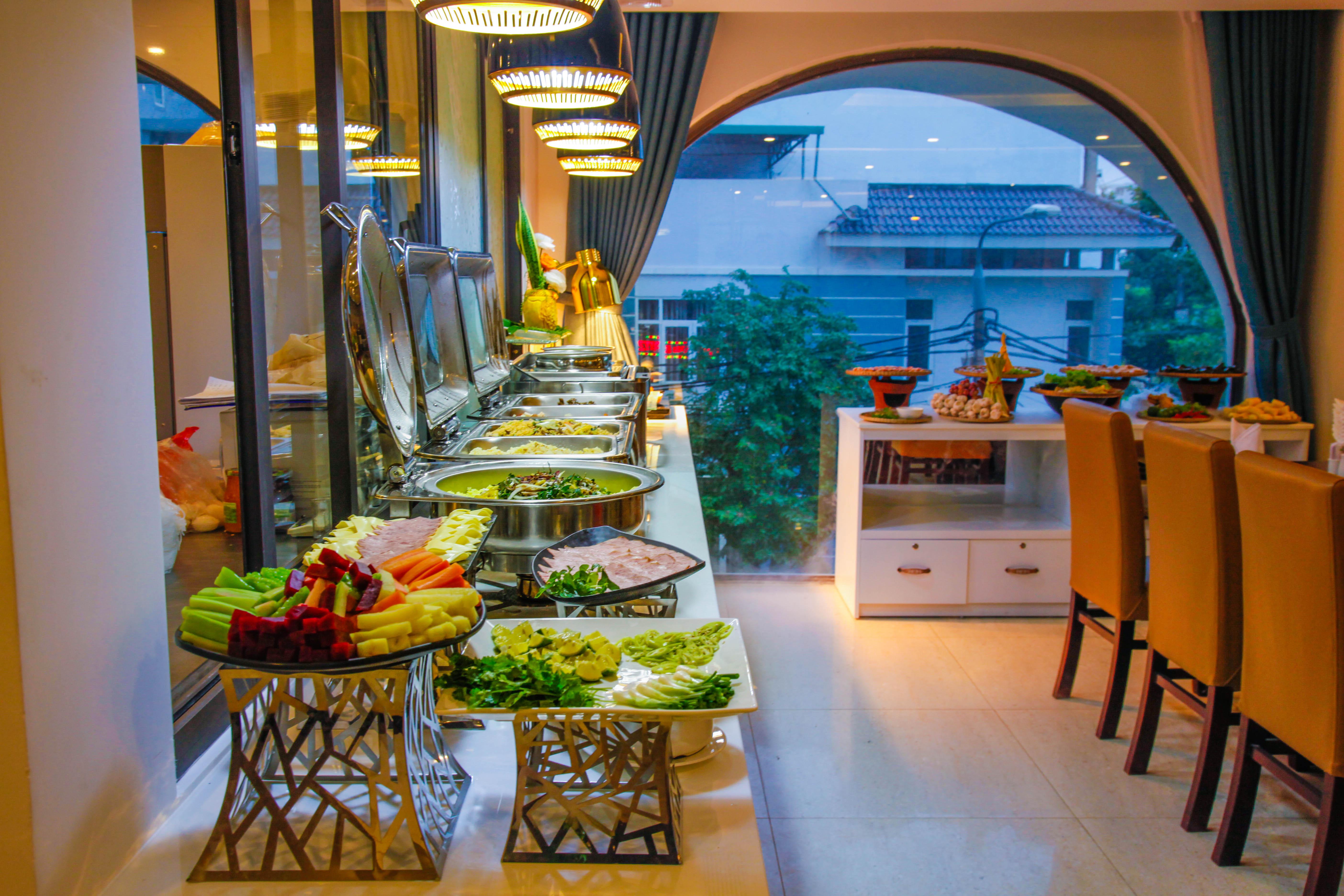 Ritzy Boutique Hotel Da Nang Beach Esterno foto