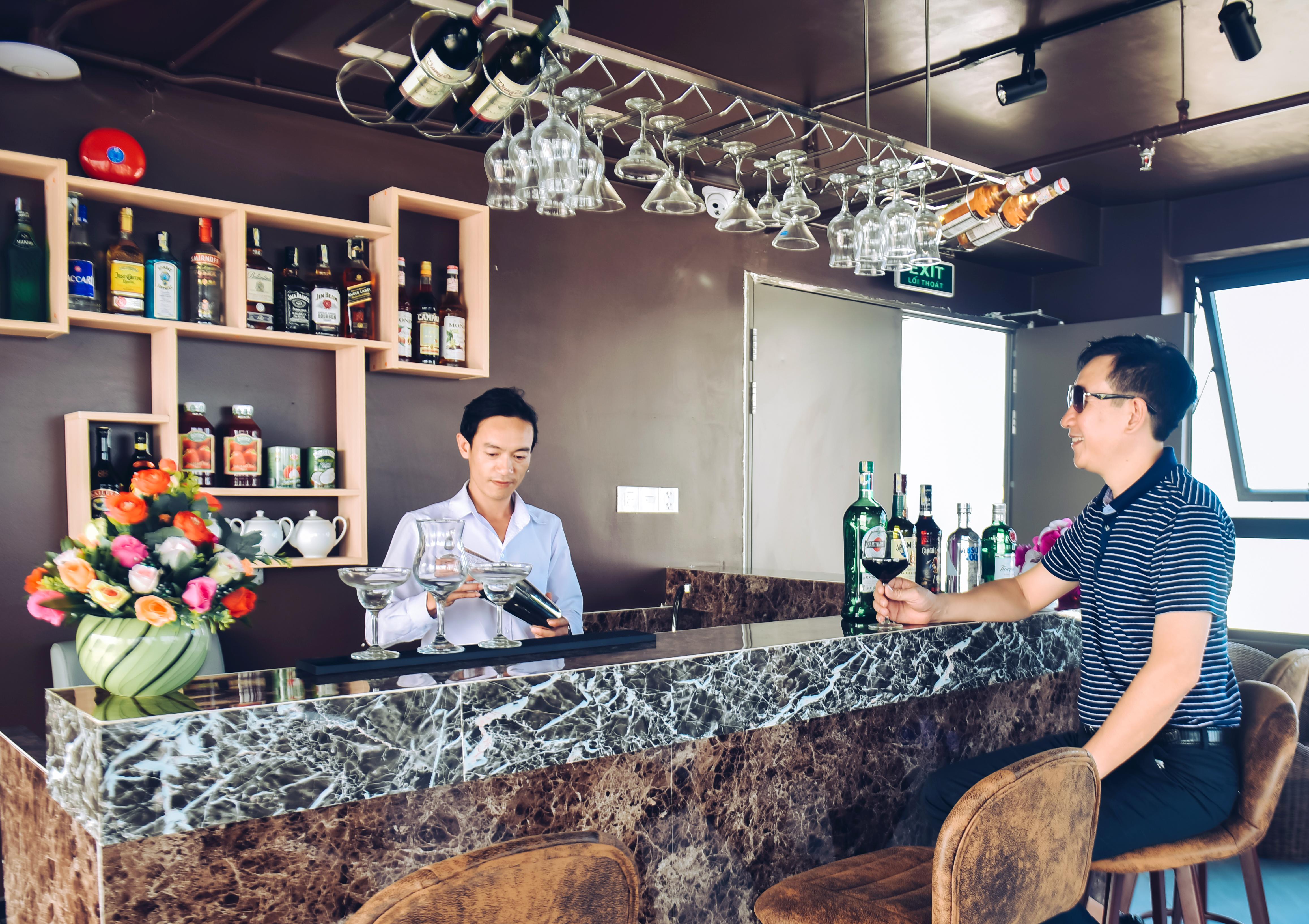 Ritzy Boutique Hotel Da Nang Beach Esterno foto
