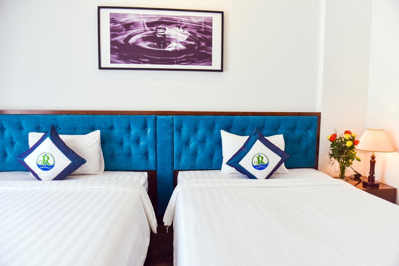 Ritzy Boutique Hotel Da Nang Beach Esterno foto